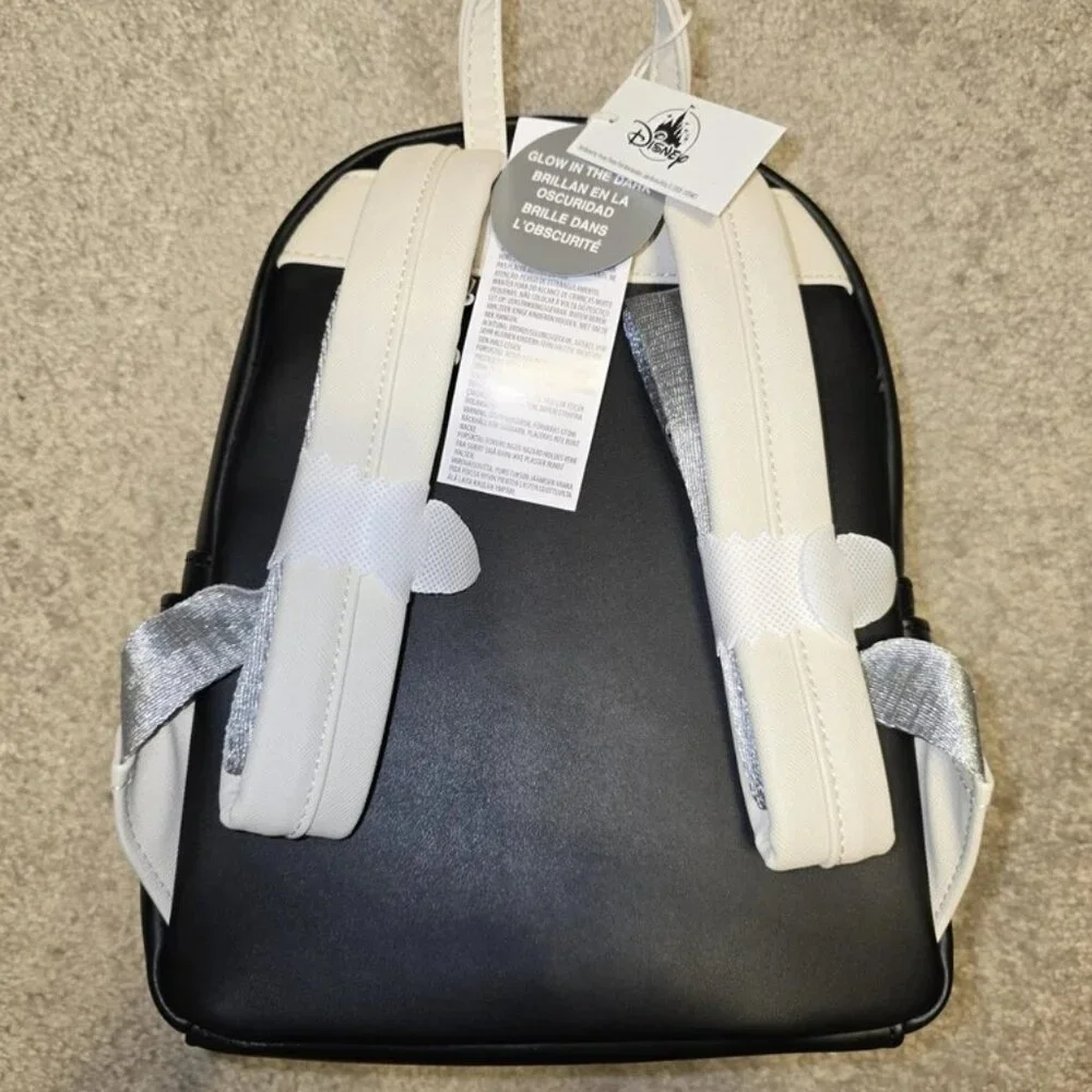 Loungefly 2025 Disney Parks Vacation Club Member Welcome Home NWT - Picture 2 of 2